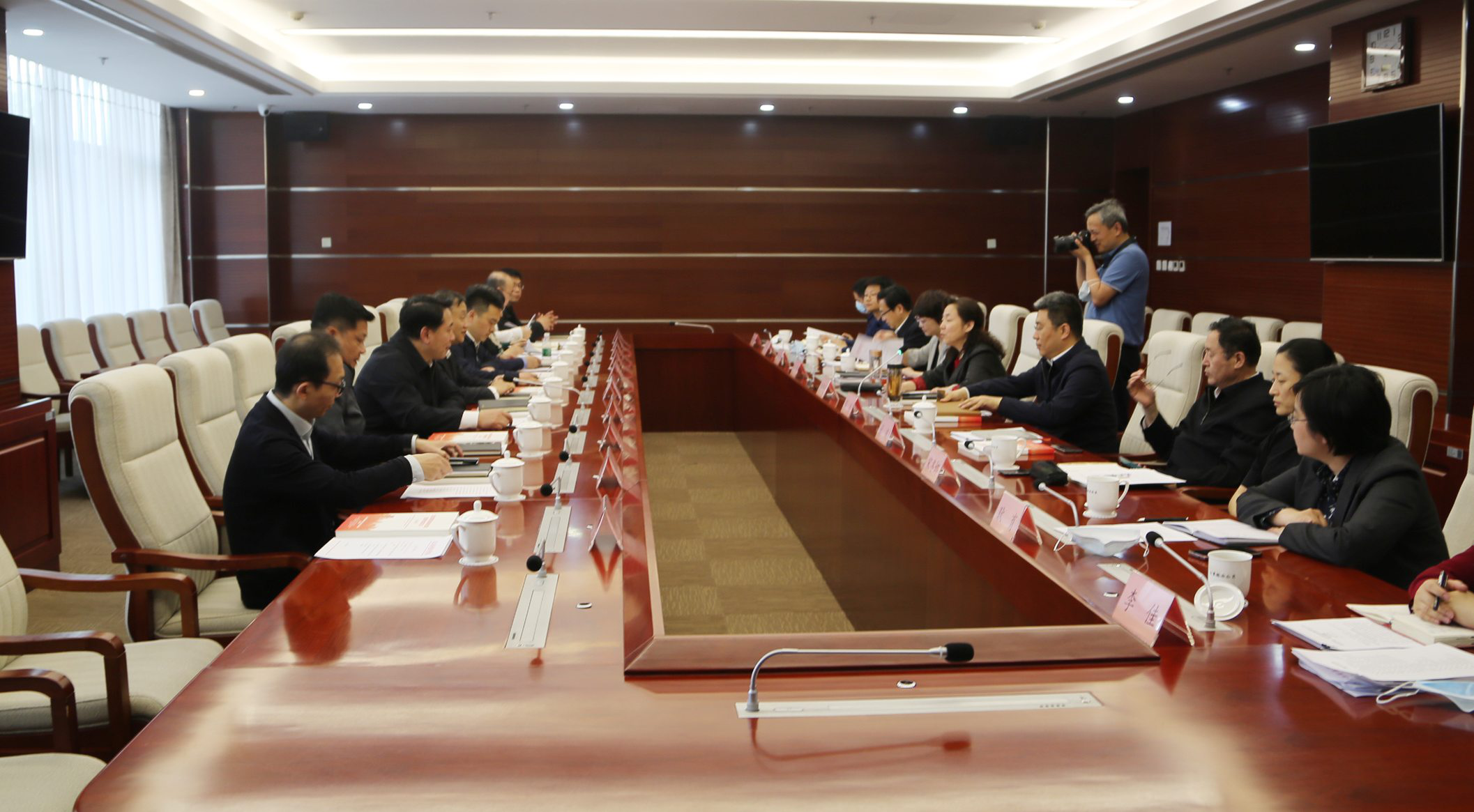 政务中心2.png
